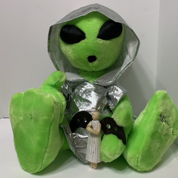 Green Alien rare Area 51 - Picture 13 of 15